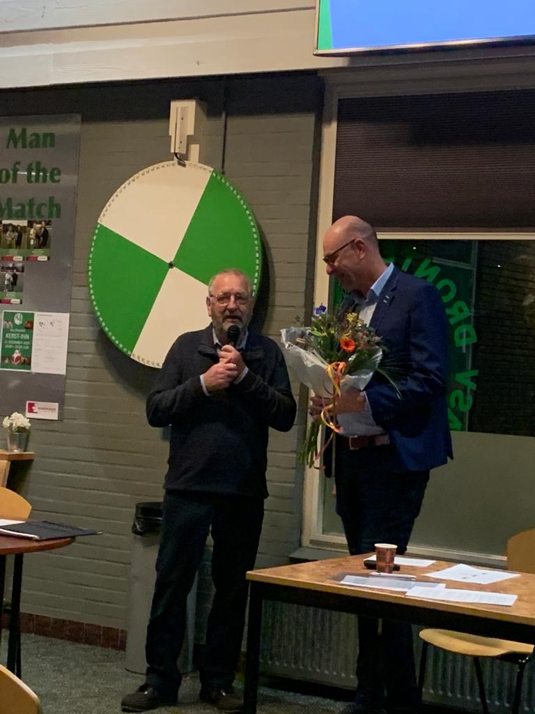 Jan Bollemaat verkozen tot voorzitter, Albert Blijenberg doet het woord.