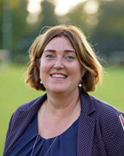 Alexandra den Bakker